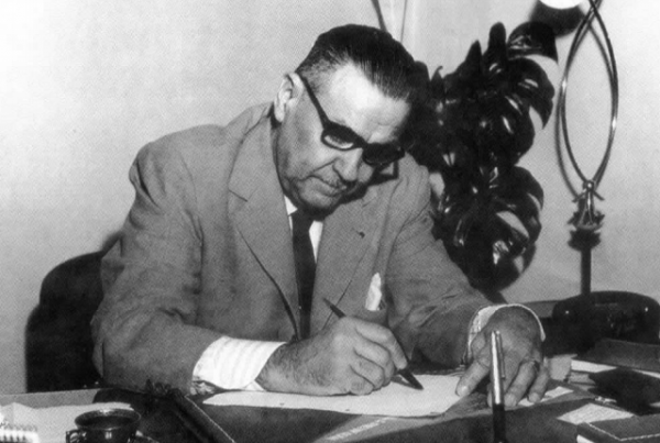 Carlos Bernardo González Pecotche Crítica